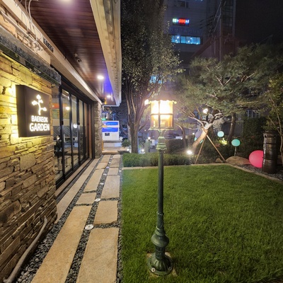 store_image_8