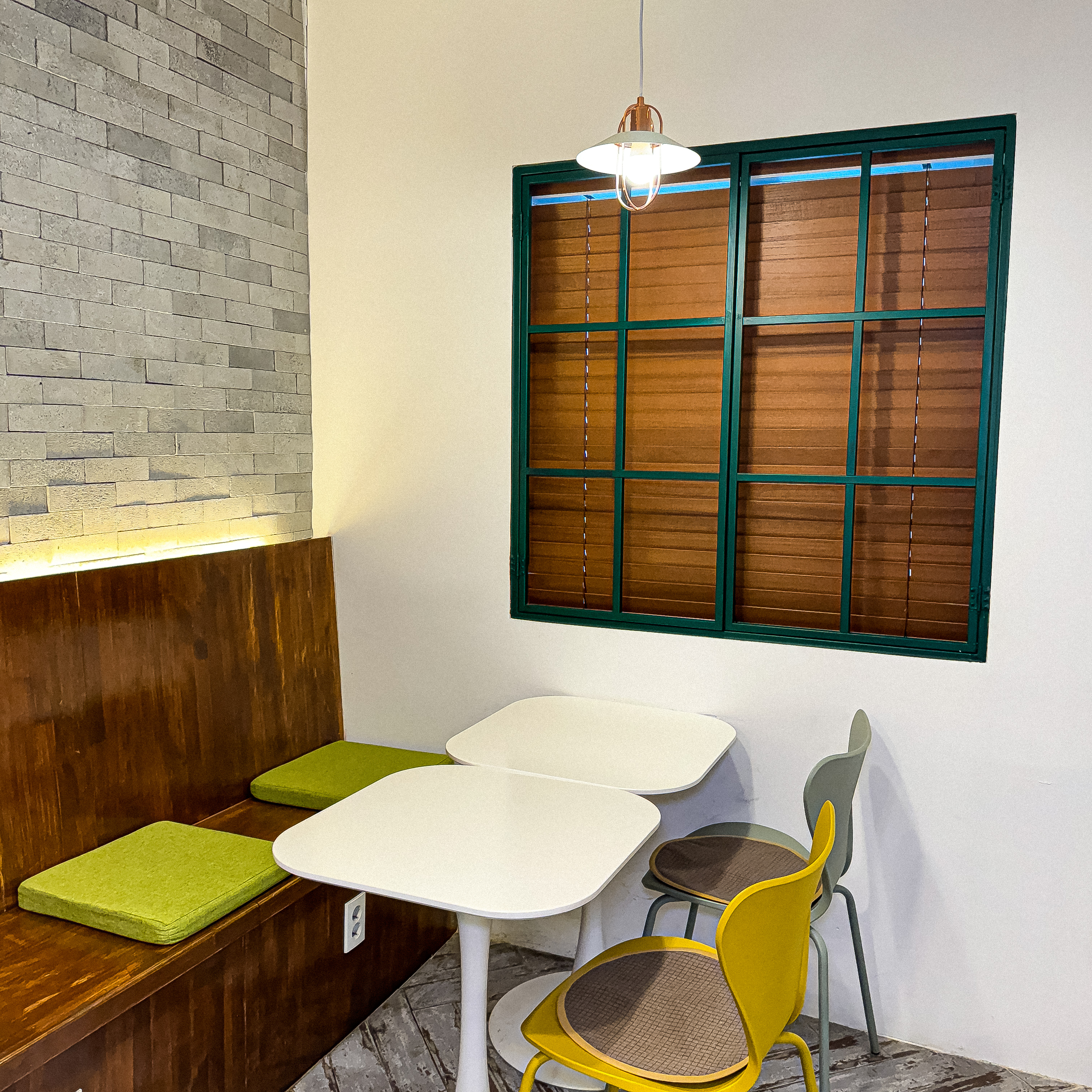 store_image_7