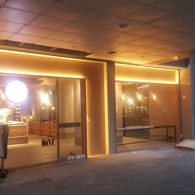 store_image_10