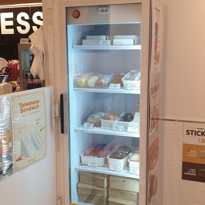 store_image_4