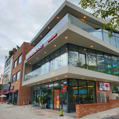 store_image_2