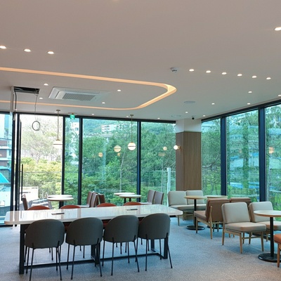 store_image_4