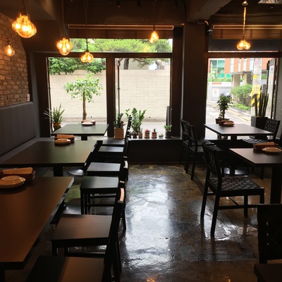 store_image_1