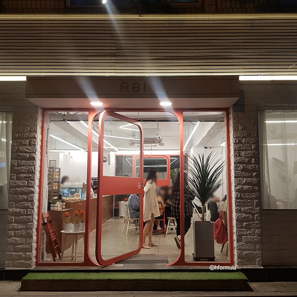store_image_2