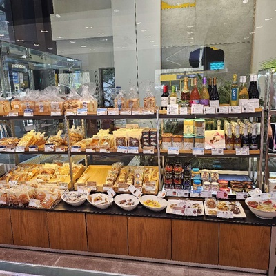 store_image_4