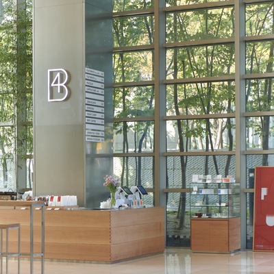 store_image_4