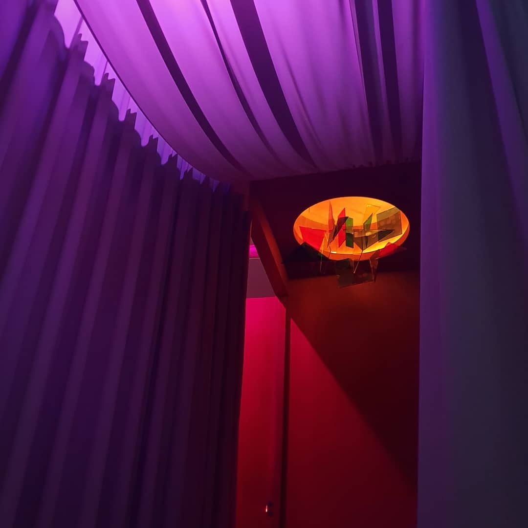 store_image_3