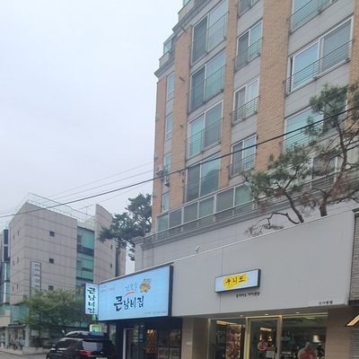 store_image_3