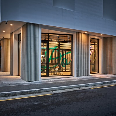 store_image_1