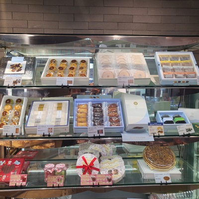 store_image_8