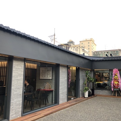 store_image_2