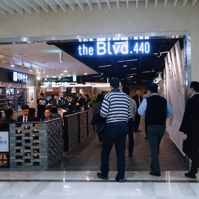 store_image_3