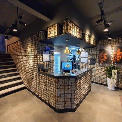 store_image_4