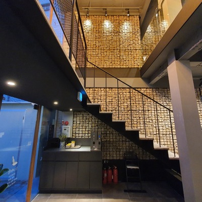 store_image_8