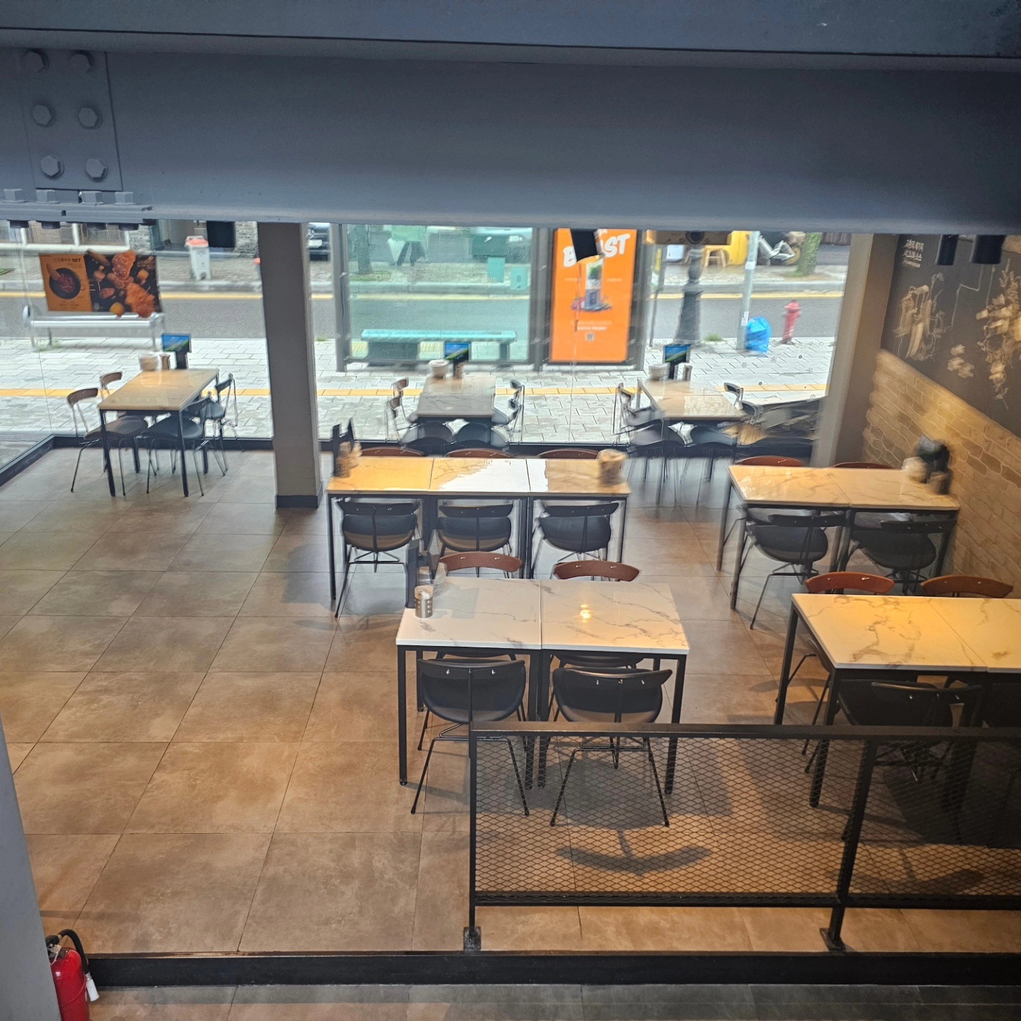 store_image_2