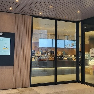 store_image_4