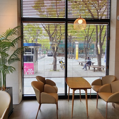 store_image_5