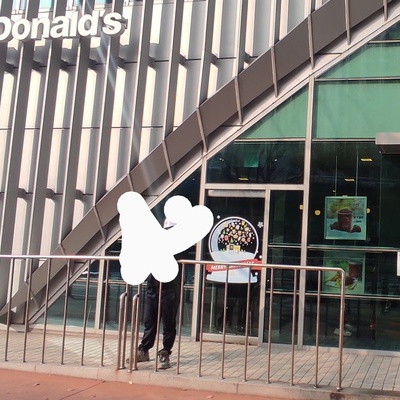 store_image_1