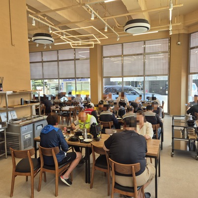 store_image_2