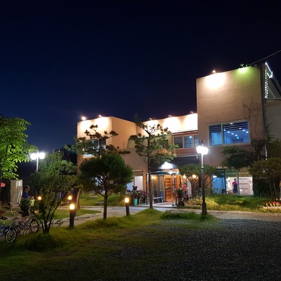 store_image_2