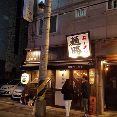 store_image_3