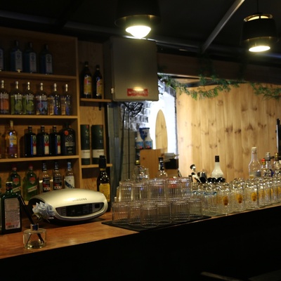 store_image_10