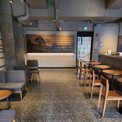 store_image_7