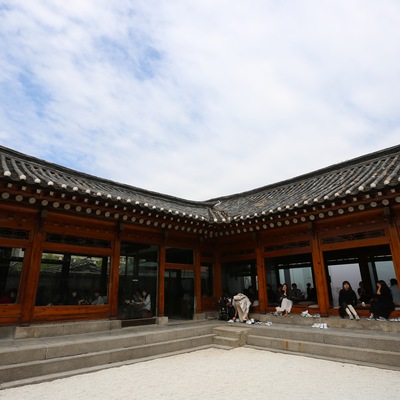 store_image_2