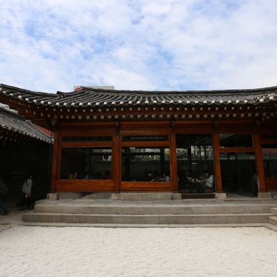 store_image_5