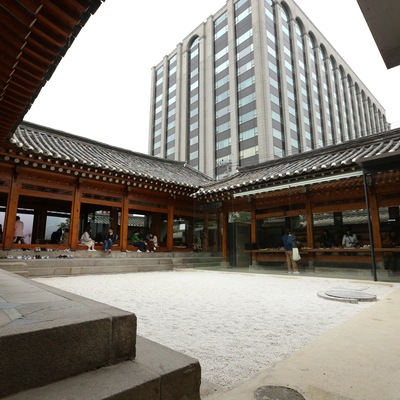store_image_10