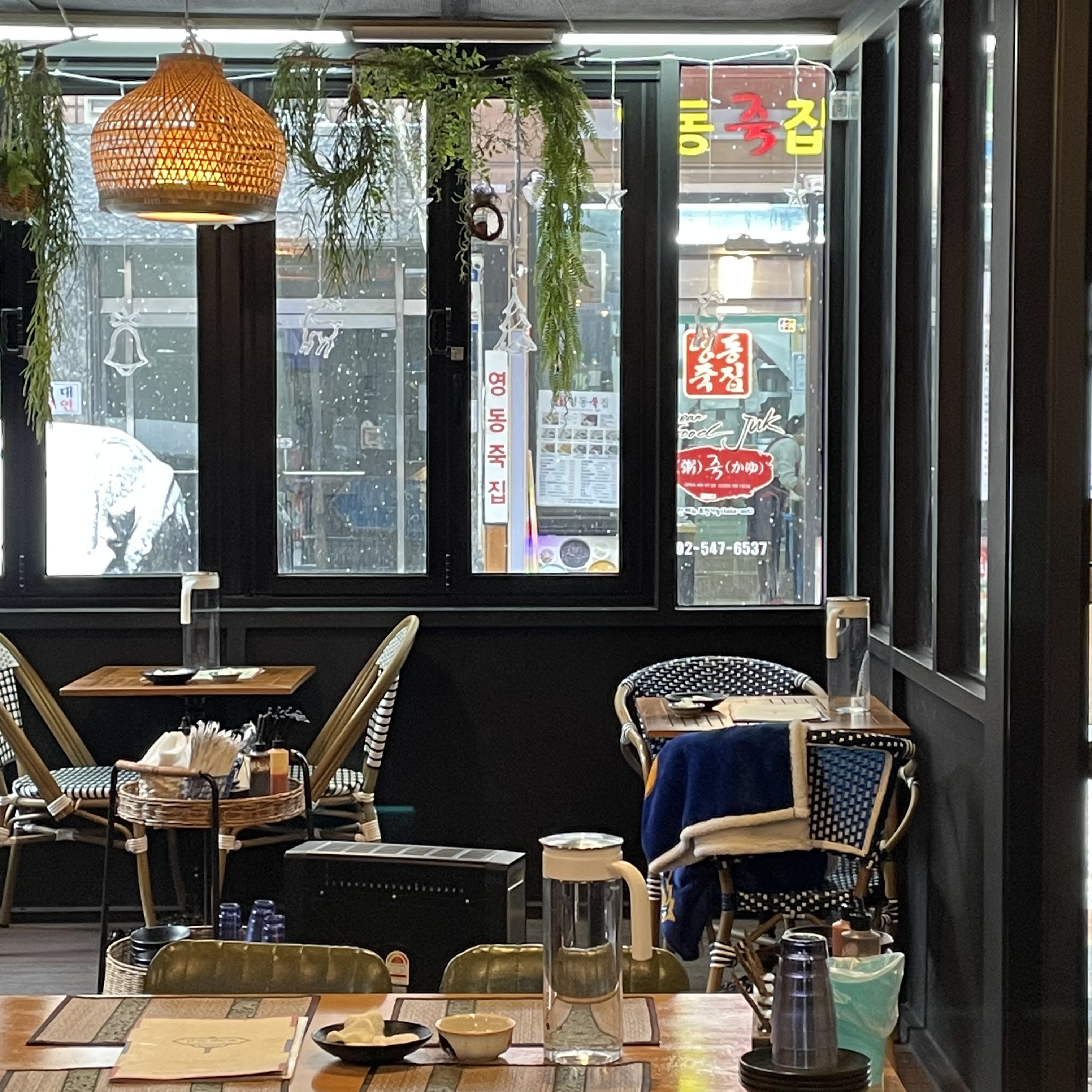 store_image_4