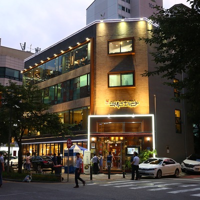 store_image_3