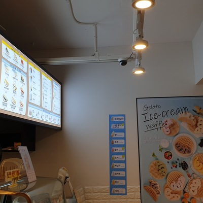 store_image_3