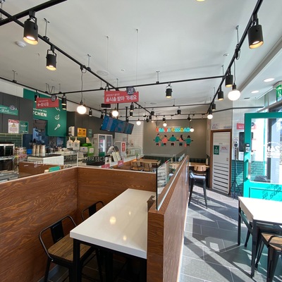 store_image_4
