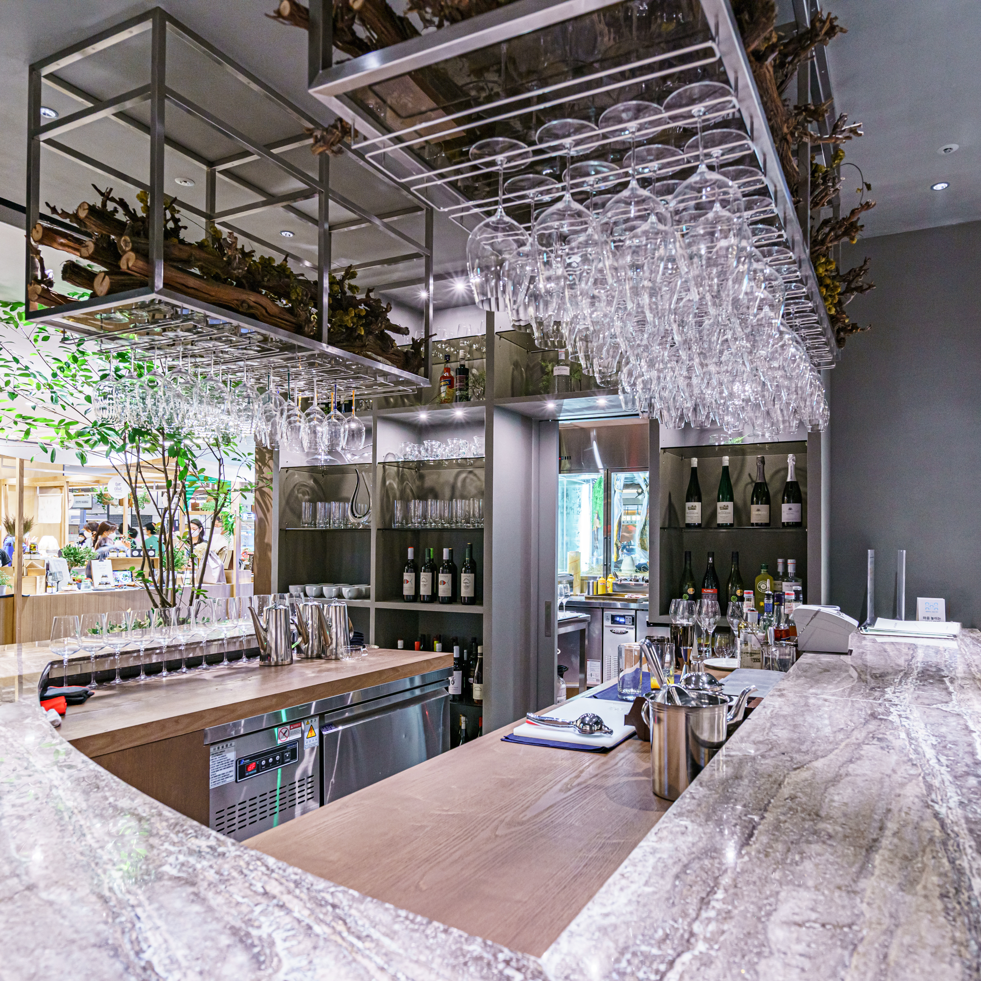 store_image_10