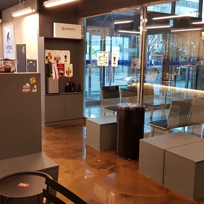 store_image_5