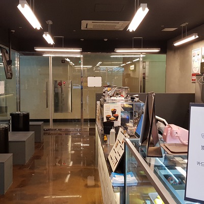 store_image_3