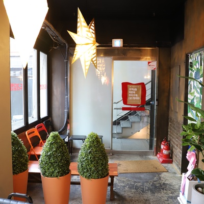 store_image_10
