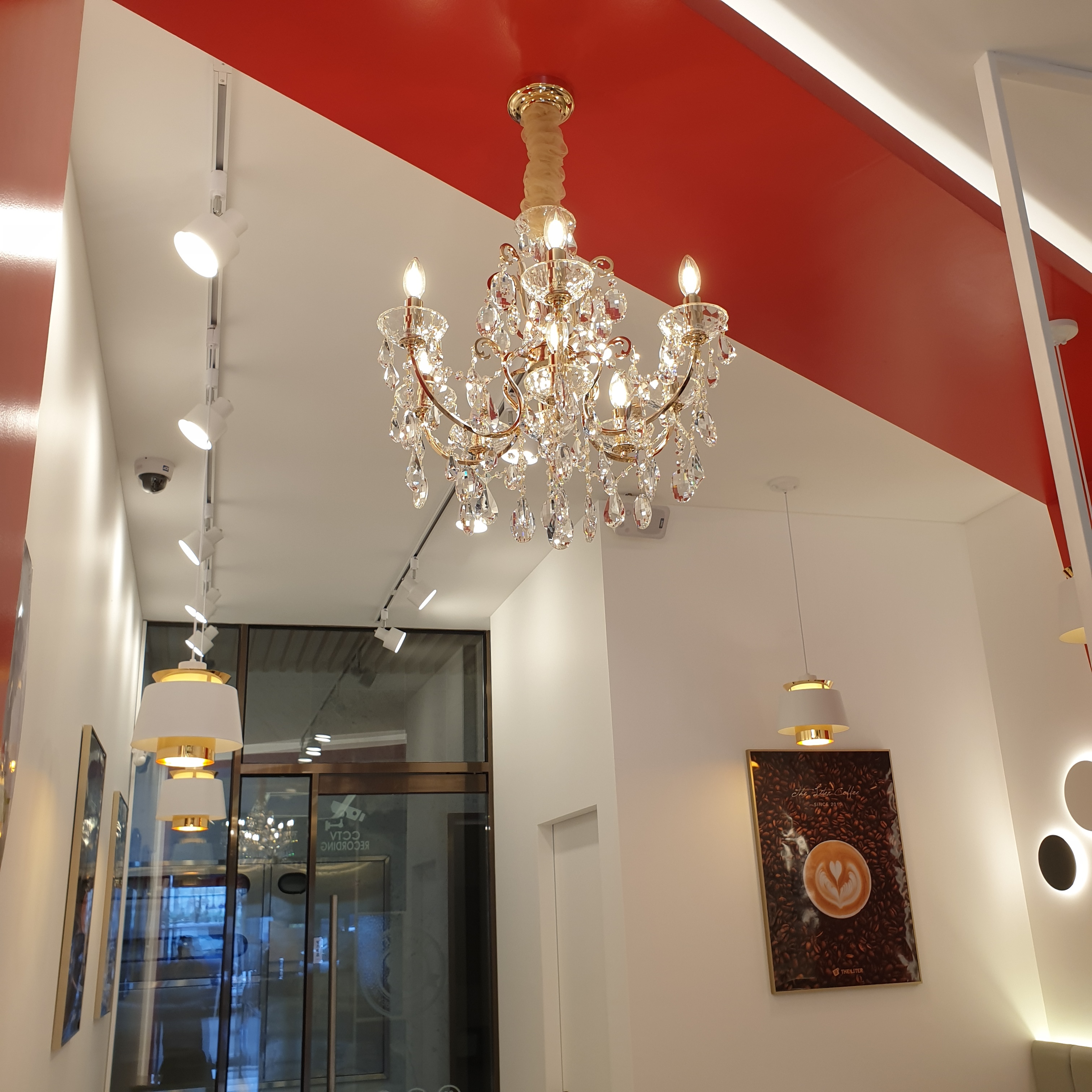 store_image_4