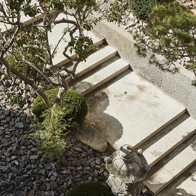 store_image_2